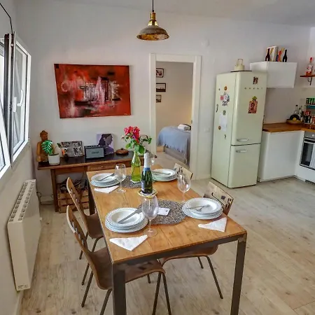 Simba By Hello Homes